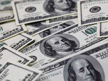 US dollar falls in Azerbaijan