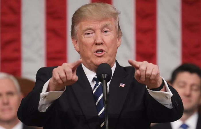 Trump invite le président palestinien `bientôt` à la Maison-Blanche