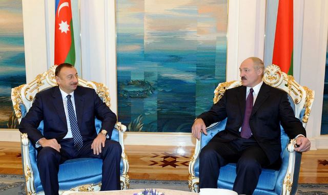 İlham Əliyev Lukaşenkonu təbrik etdi