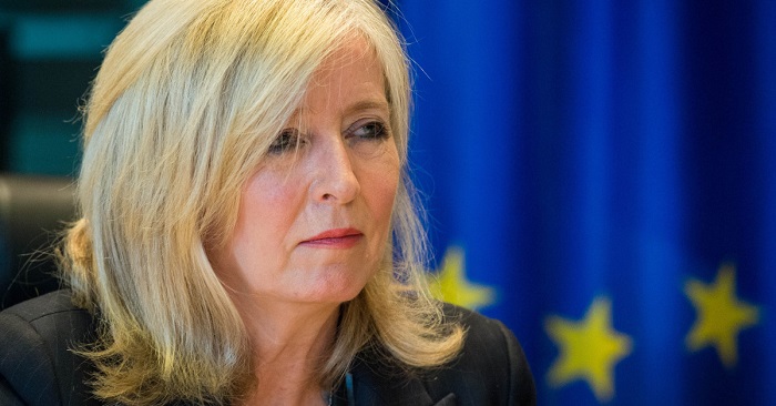 La médiatrice européenne réclame des mesures contre le populisme