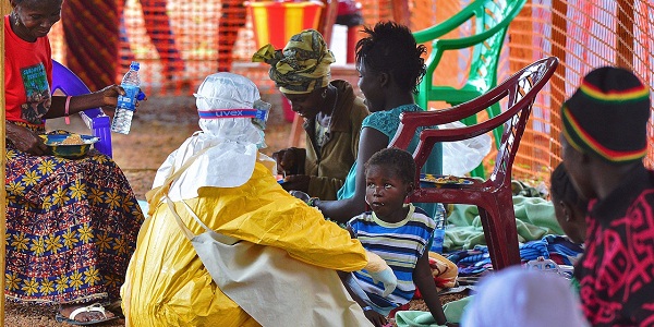 Ebola: de nouvelles flambées sont possibles malgré la fin de l`épidémie