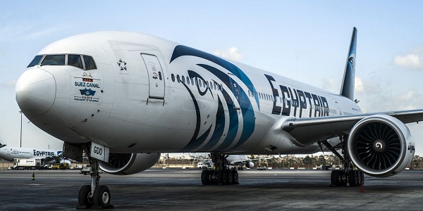 EgyptAir: des fumées détectées dans l`avion juste avant sa disparition