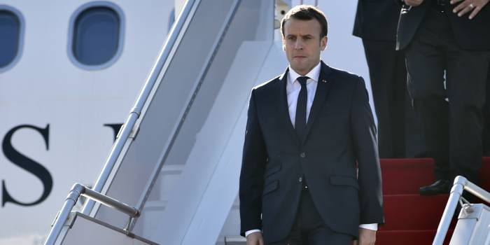 Emmanuel Macron au Qatar pour parler contrats, crise du Golfe et antiterrorisme