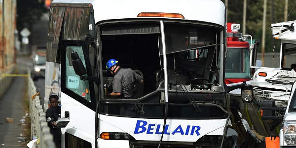 États-Unis : treize morts dans un accident de bus en Californie