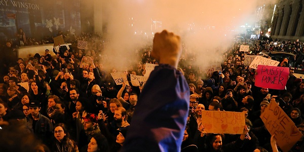 États-Unis : des manifestations à travers tout le pays après la victoire de Trump