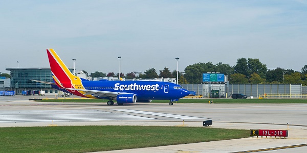 Etats-Unis : il se fait expulser d`un avion pour avoir parlé arabe