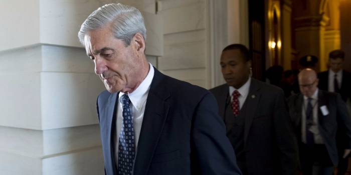 Etats-Unis : premières inculpations dans l'affaire russe