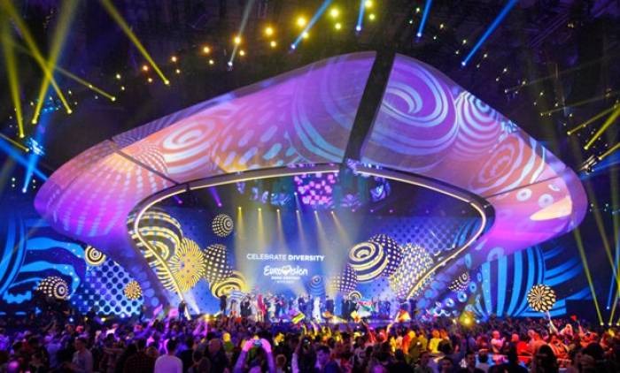 Eurovision: il risque 5 ans de prison pour avoir montré ses fesses en direct - VIDEO
