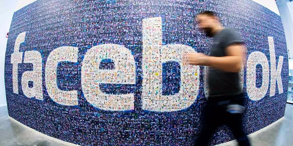 Facebook va reverser jusqu`à 6 milliards de dollars à ses actionnaires