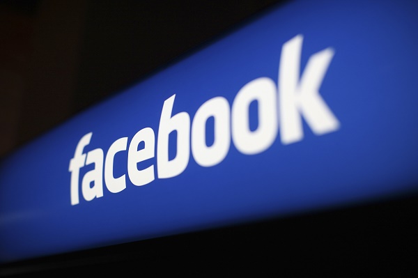 Facebook rend plus automatisée sa liste de sujets `Tendances`
