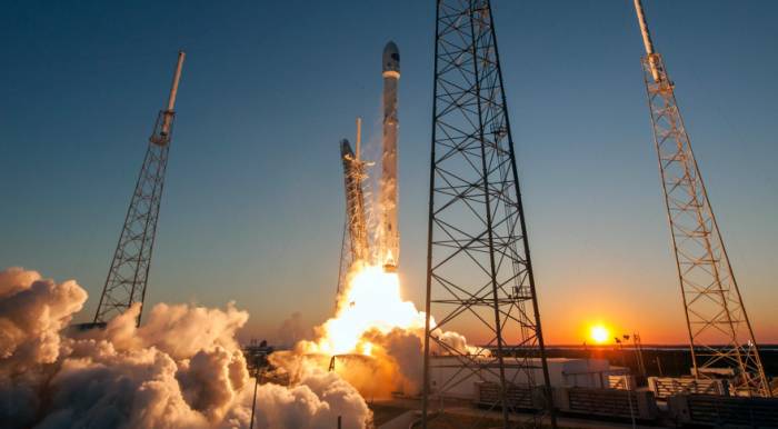 SpaceX annonce la fin de l'ère du lanceur Falcon 9