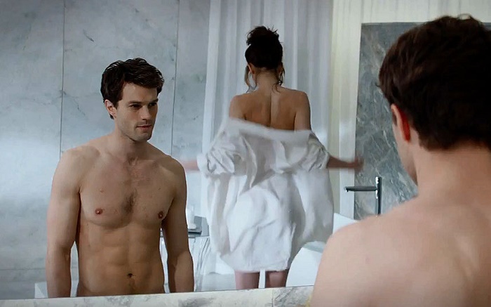 Fifty shades of Grey officially the worst film of 2015 - VIDEO