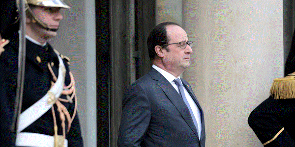 Hollande demande la poursuite des frappes contre Daech