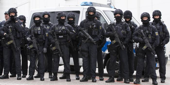 G20 : la police disperse des manifestants à Hambourg