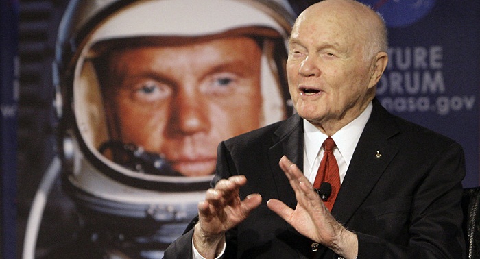 L`ancien astronaute John Glenn hospitalisé
