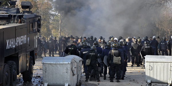 Grèce et Bulgarie : incidents dans des camp de migrants