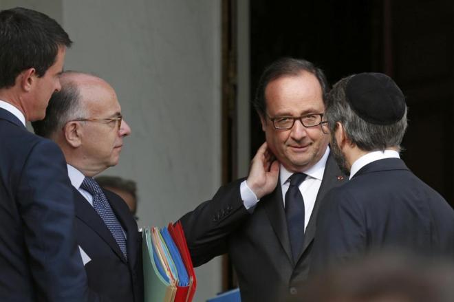 Líderes religiosos franceses piden a Hollande reforzar la seguridad en los lugares de culto