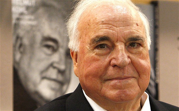 Helmut Kohl réclame cinq millions d`euros à son ex-biographe