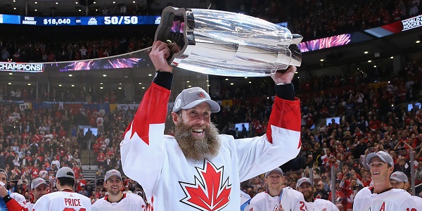 Hockey: le Canada sacré champion du monde