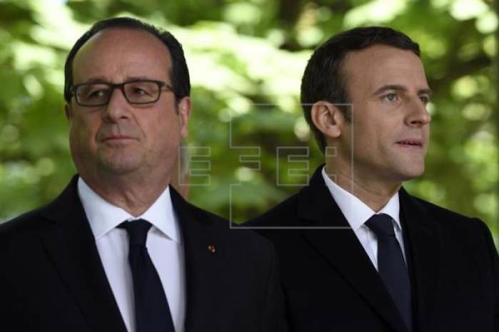 Hollande lega a Macron una Francia herida por el terrorismo y dividida