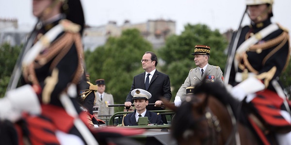 Hollande confirme la levée de l`état d`urgence le 26 juillet