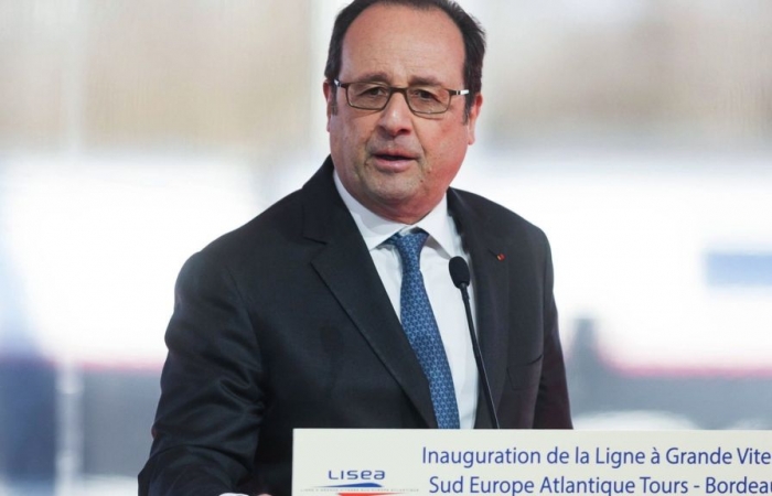 French police sniper shoots two in error at Hollande speech - VIDEO
