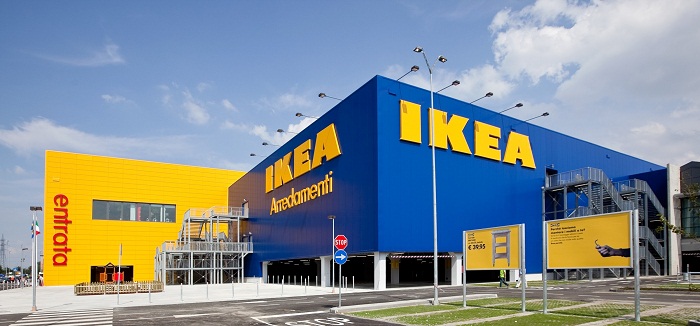 Migrants: Ikea à court de lits et de matelas