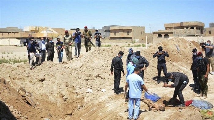 Dozens of ISIL mass graves found in Iraq, says UN envoy