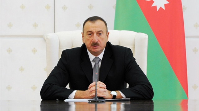  İlham Əliyev səfiri qəbul edib