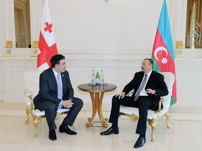 Azerbaijani President meets Georgian counterpart
