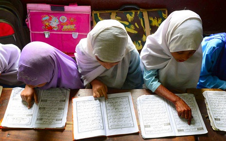 No Ramadaning in this London school! Teachers ban students from fasting