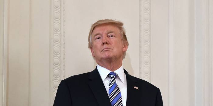 Iran: Trump maintient l'accord sur le nucléaire, mais va imposer d'autres sanctions
