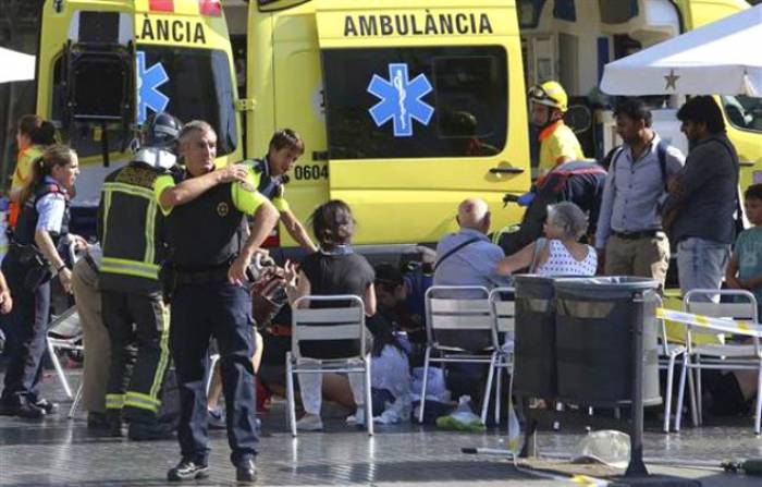 Attentats en Espagne: le bilan passe à 15 morts