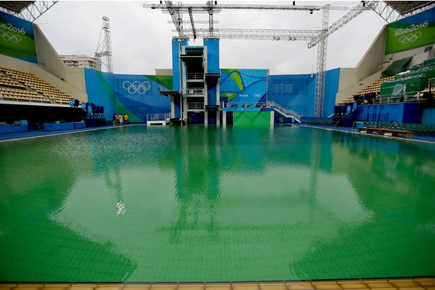 JO 2016 : On sait pourquoi l’eau a tourné au vert