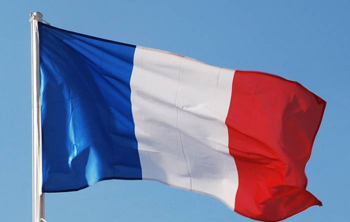 La France veut organiser une rencontre Aliyev-Sarkissian
