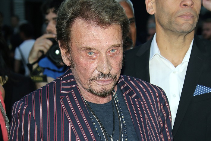 Johnny Hallyday maintient ses concerts à Bruxelles, sous protection de l`armée