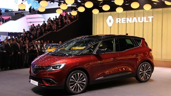 Renault rejoint l`afflux occidental dans le marché automobile de l`Iran