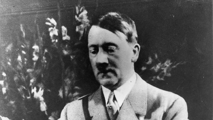 Hitler schrieb erste Biographie selbst