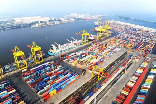 Azerbaijan, Kazakhstan can become transit countries for cargo