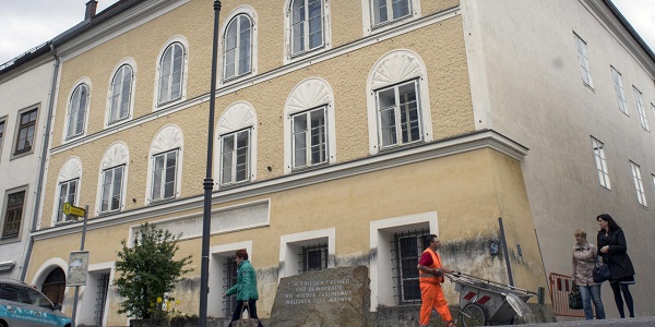 L`Autriche va raser la maison natale d`Adolf Hitler