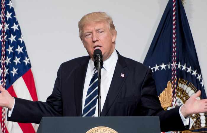 La CIA estimait depuis l'été que les Russes aidaient Trump