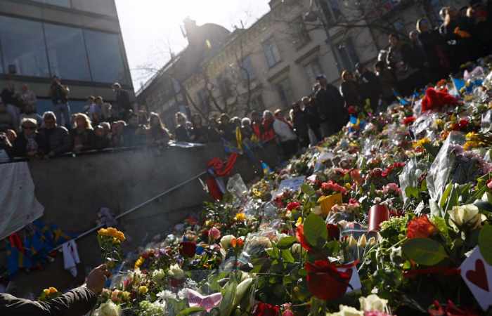 La Suède observe une minute de silence pour les victimes de l'attentat - VIDEO