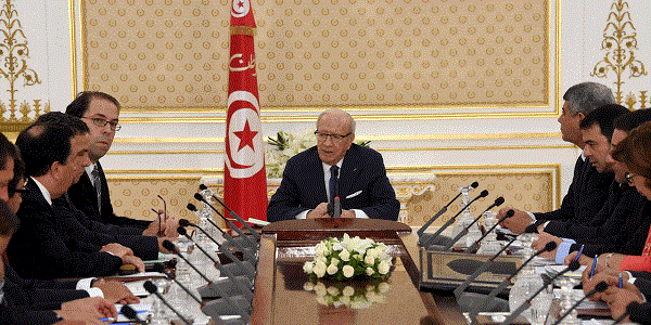 La Tunisie est en état d`urgence économique