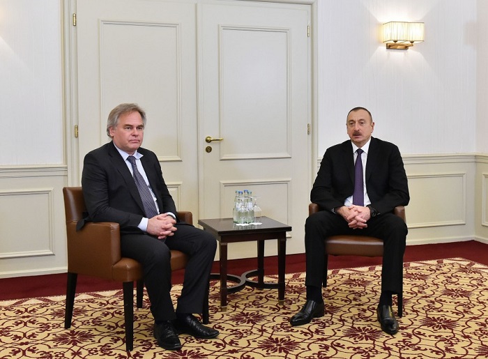 Entretien du président Ilham Aliyev avec le directeur général de Kaspersky Lab