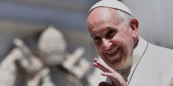 Le pape François nomme une commission d`étude sur les femmes diacres