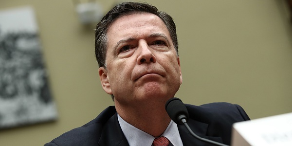 Le patron du FBI critiqué par ses agents dans l`affaire Clinton