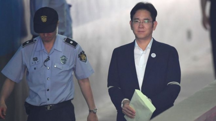 Prosecutors seek 12-year sentence for Samsung's Lee Jae-yong