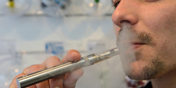 Les e-cigarettes représentent un danger majeur pour la santé publique des jeunes