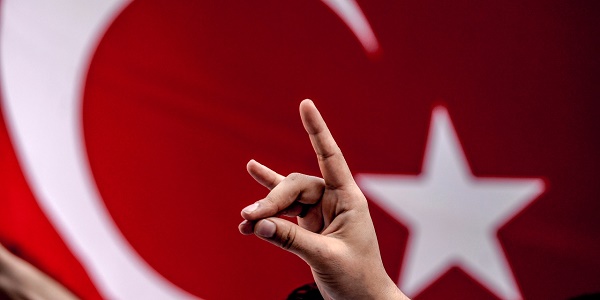Les relations entre Ankara et Berlin "ne vont pas se détériorer totalement" 