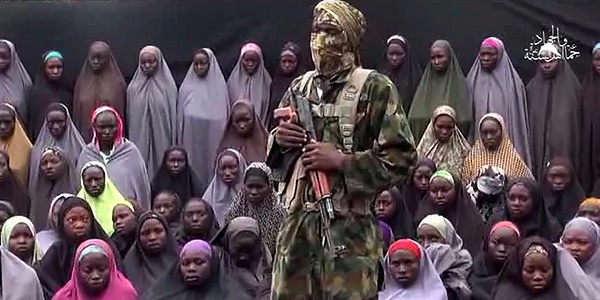 Libérées par Boko Haram, les 21 lycéennes de Chibok racontent leur détention